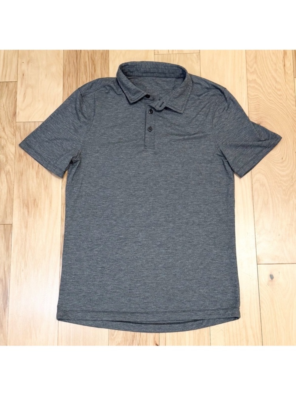 LIKE NEW Lululemon Men’s Evolution Short Sleeve Polo Shirt